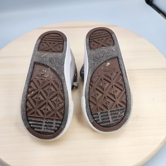 Coverse Kids All Star Sneaker sz 8 - Picture 7 of 9